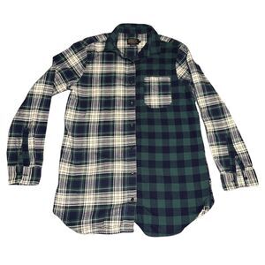 Pendleton Women's Long Sleeve Two Sided Plaid Button Up Flannel Shirt Small